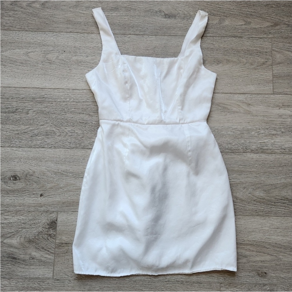 Lulus White Dress Womens Small Mini Sleeveless Engagement Wedding Occassion